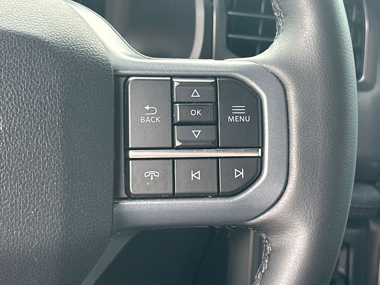 Certified 2025 Ford F150 Lightning Lariat AWD/4WD image 28