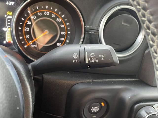 Used 2020 Jeep Gladiator Overland image 22