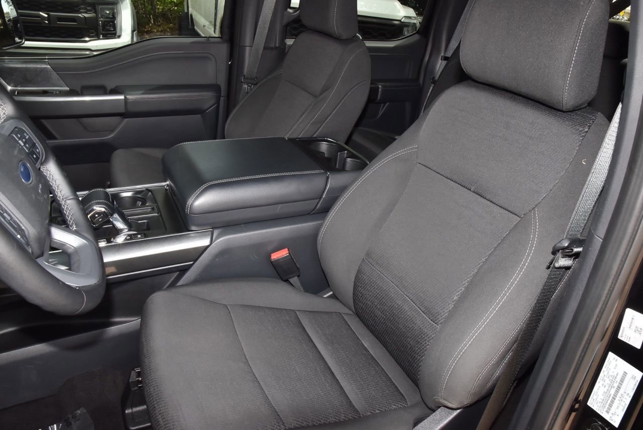 Certified 2023 Ford F150 XLT w/ Equipment Group 302A High image 33