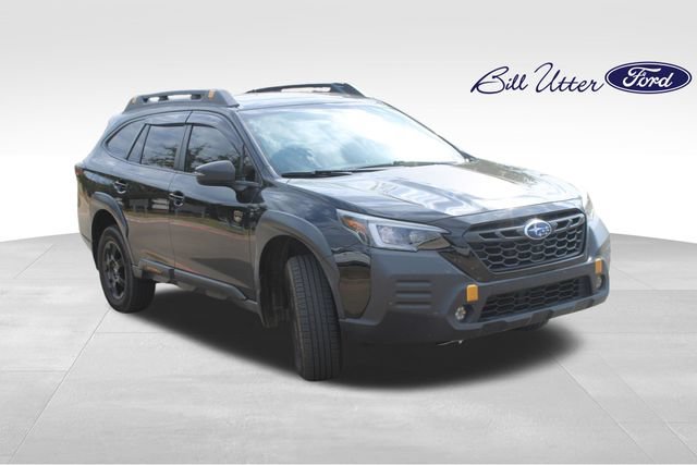 Used 2022 Subaru Outback Wilderness w/ Wilderness Package AWD/4WD image 3