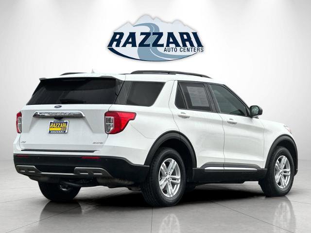 Certified 2022 Ford Explorer XLT w/ Equipment Group 202A image 5