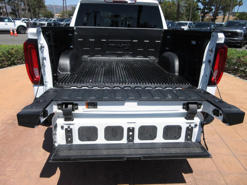 Used 2025 GMC Sierra 1500 SLT RWD image 26