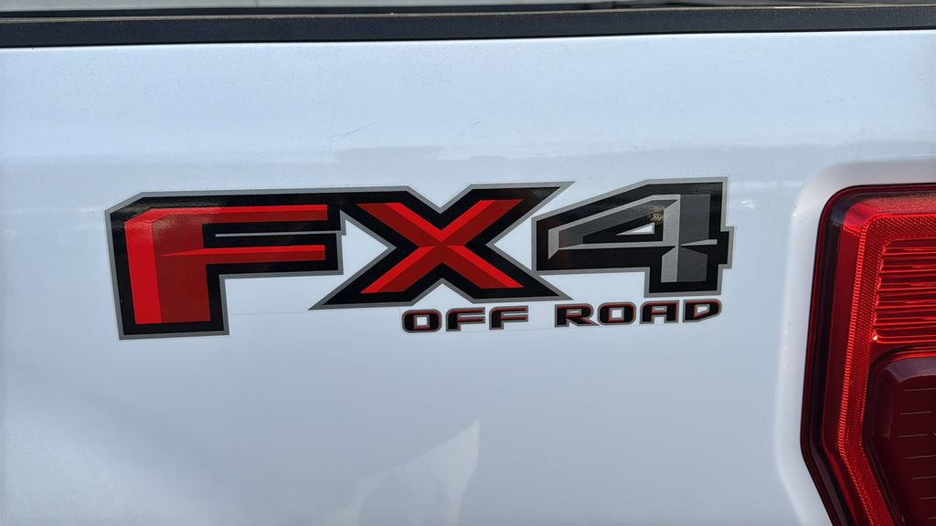 Certified 2020 Ford F350 Lariat w/ Lariat Ultimate Package AWD/4WD image 10