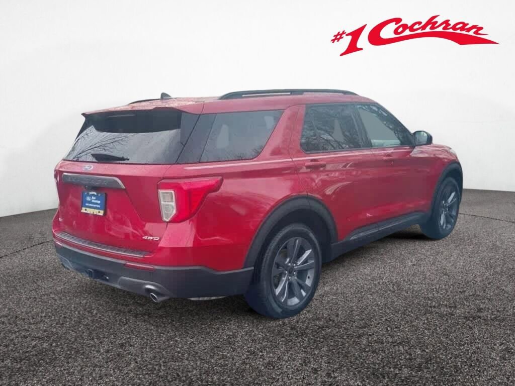 Certified 2023 Ford Explorer XLT w/ Equipment Group 202A AWD/4WD image 23