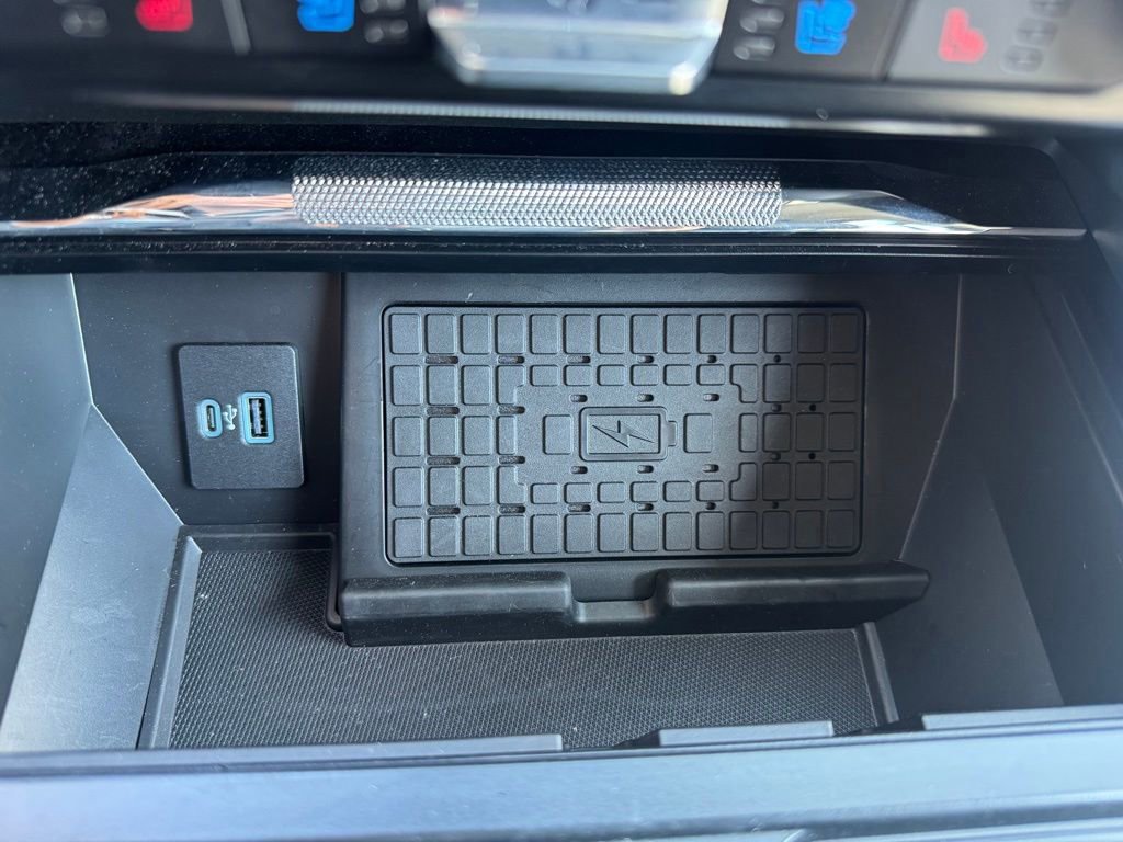 Certified 2023 Ford F150 Lariat w/ Equipment Group 502A High image 24