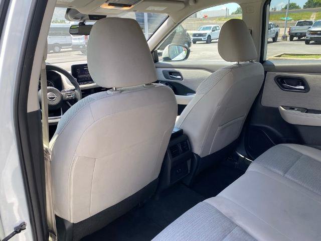 Used 2023 Nissan Rogue SV FWD image 30