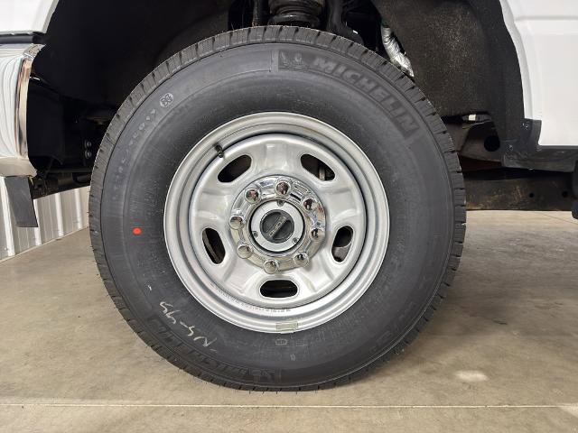 Certified 2024 Ford F250 XL w/ XL Off-Road Package AWD/4WD image 15