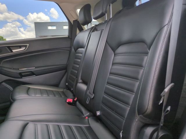 Certified 2019 Ford Edge SEL w/ Equipment Group 201A FWD image 14