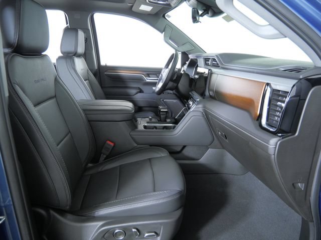 Used 2024 GMC Sierra 1500 Denali AWD/4WD image 12