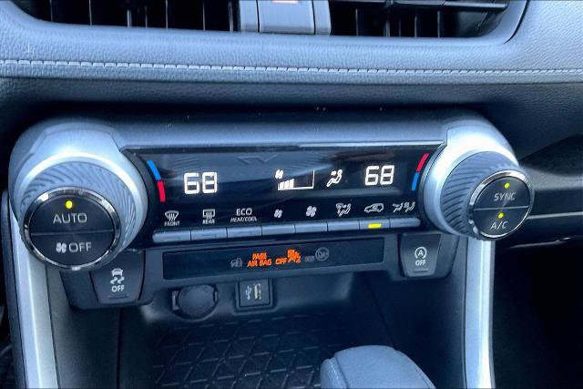 Used 2024 Toyota RAV4 XLE FWD image 15
