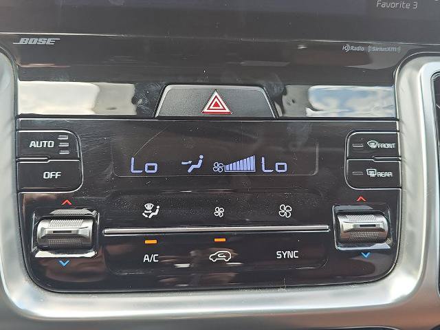 Used 2022 Kia Sorento SX Prestige w/ Rust Color Package AWD/4WD image 24
