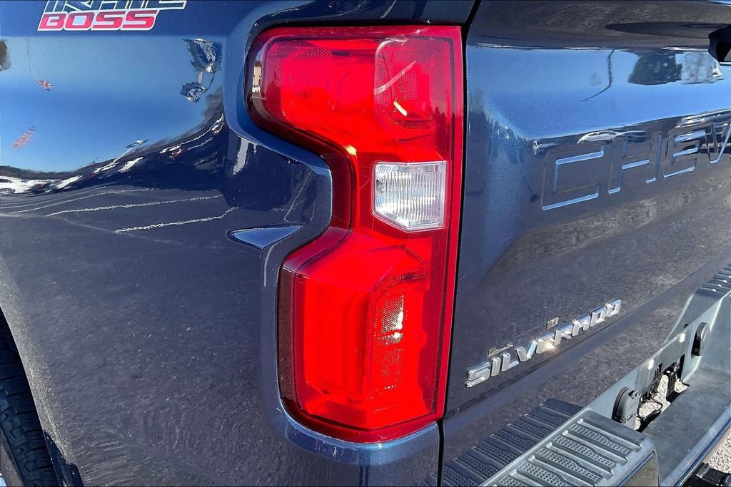 Used 2020 Chevrolet Silverado 1500 LT Trail Boss AWD/4WD image 30