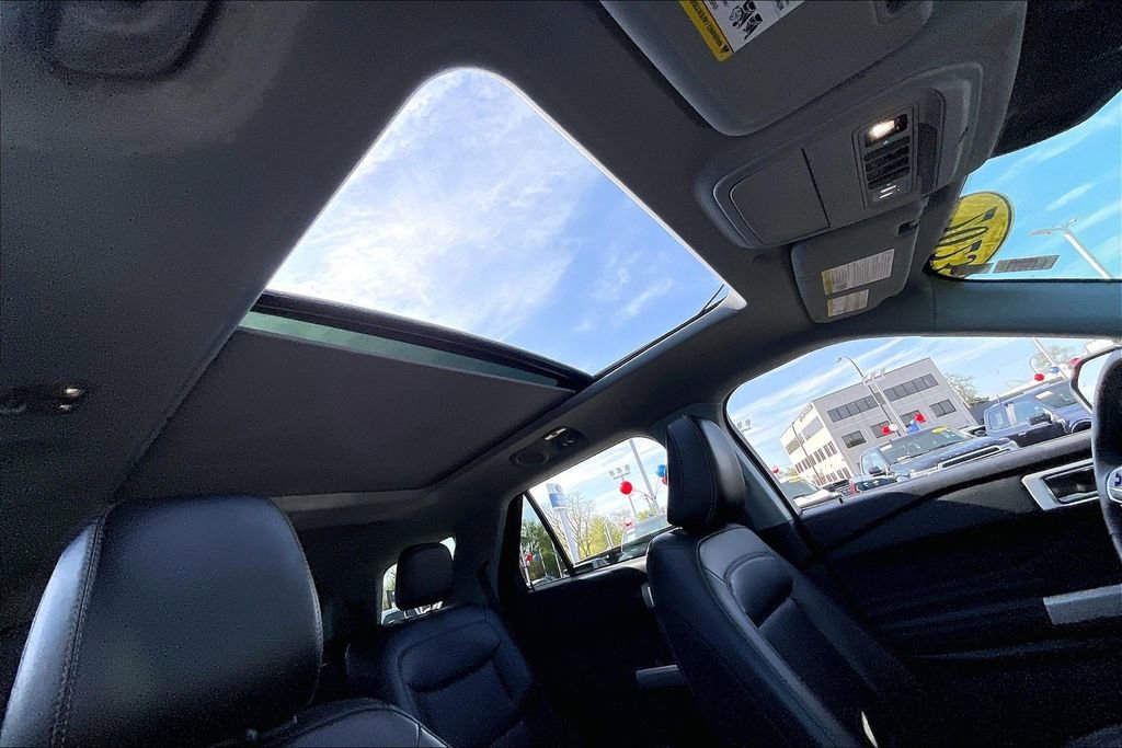 Certified 2023 Ford Explorer XLT w/ Equipment Group 202A image 20