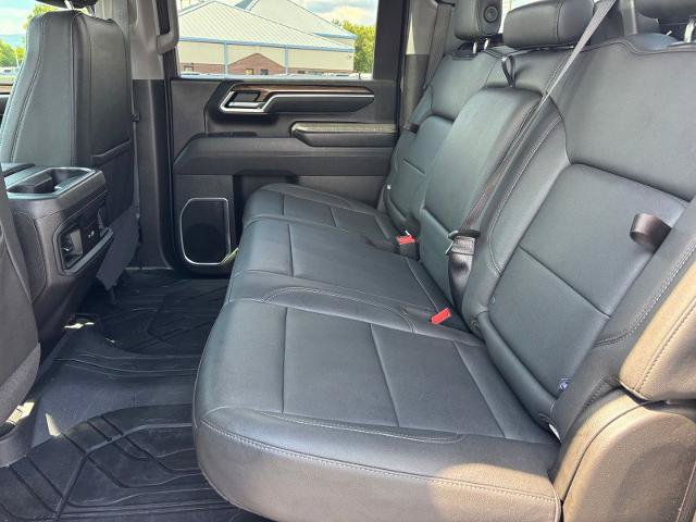 Used 2025 Chevrolet Silverado 2500 LT w/ Trail Boss Package AWD/4WD image 19