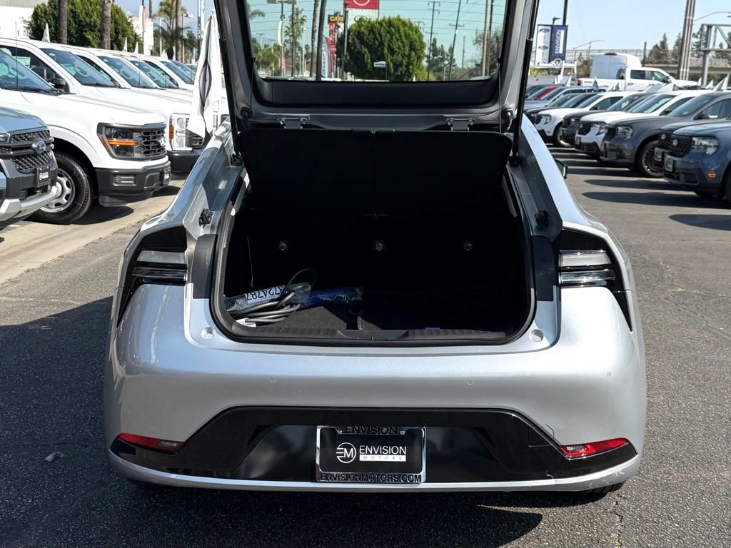 Used 2024 Toyota Prius Prime image 10