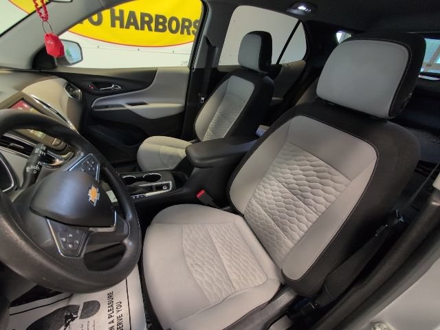 Certified 2019 Chevrolet Equinox LS w/ LS Convenience Package FWD image 12