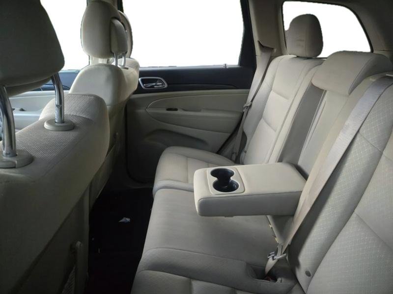 Used 2022 Jeep Grand Cherokee Laredo E w/ Security & Convenience Group image 7