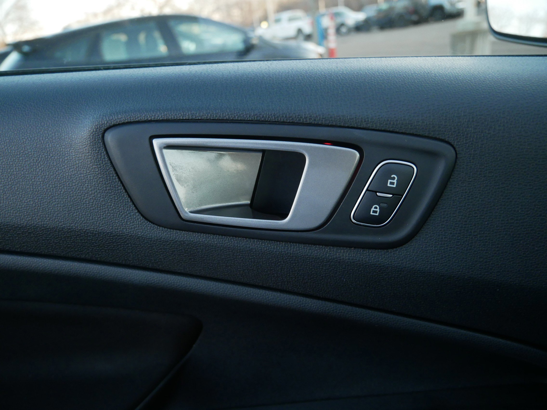 Certified 2021 Ford EcoSport SE w/ SE Convenience Package image 27