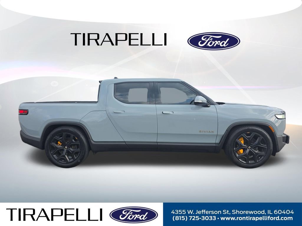 Used 2022 Rivian R1T Adventure image 2