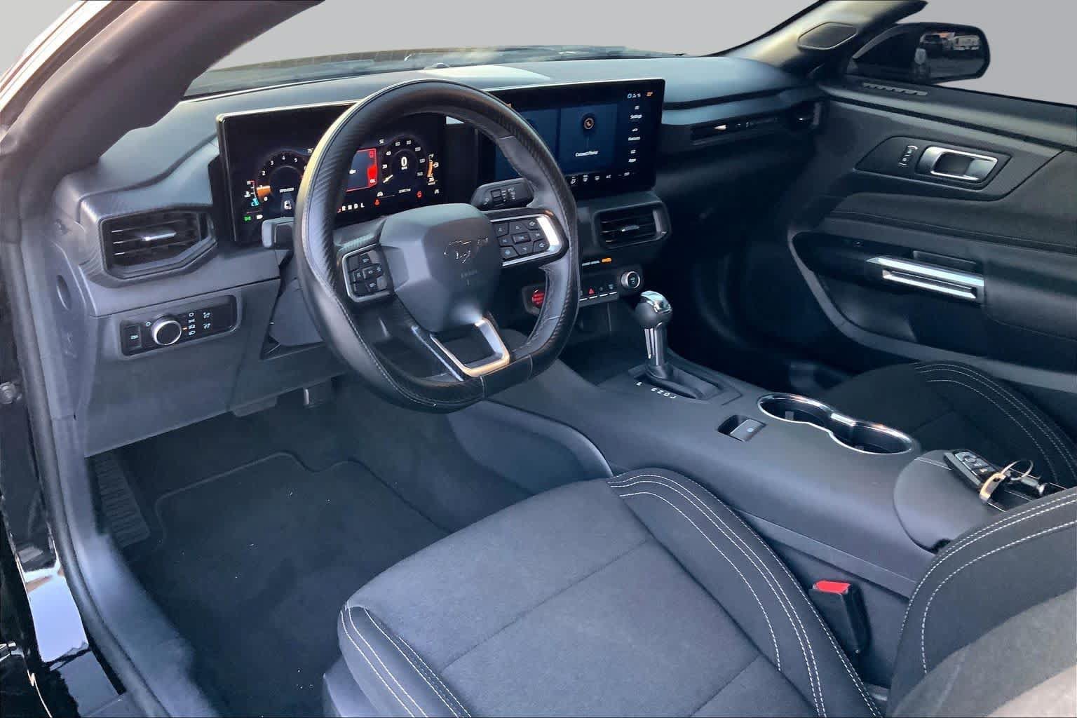 Certified 2025 Ford Mustang Coupe RWD image 16