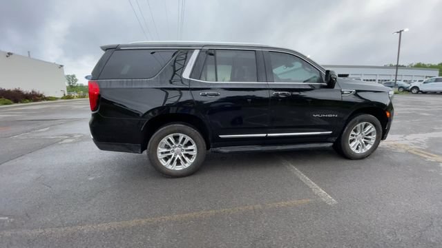Used 2021 GMC Yukon SLT w/ Rear Media and Nav Package AWD/4WD image 10