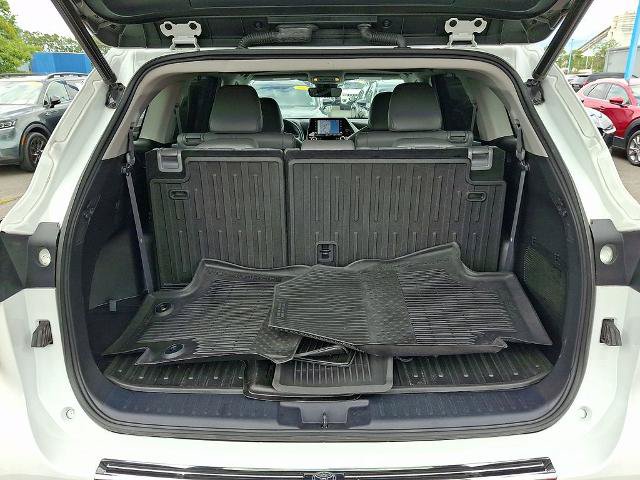 Used 2022 Toyota Highlander XLE AWD/4WD image 31