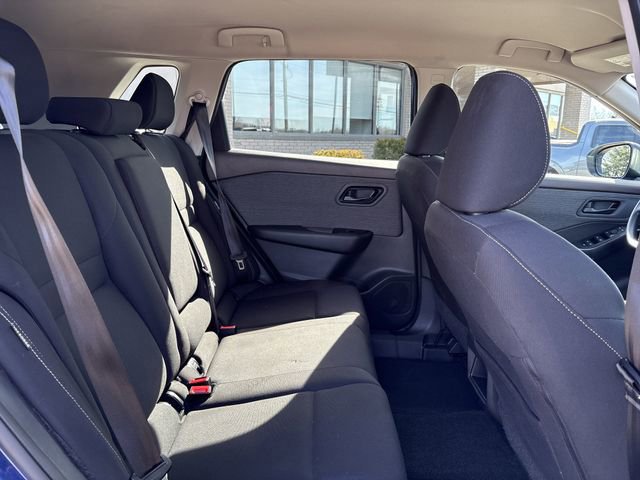 Used 2023 Nissan Rogue S image 26