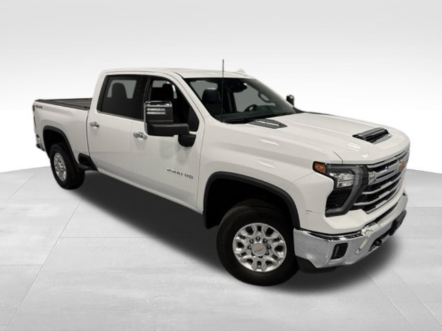 Used 2024 Chevrolet Silverado 2500 LTZ AWD/4WD image 32