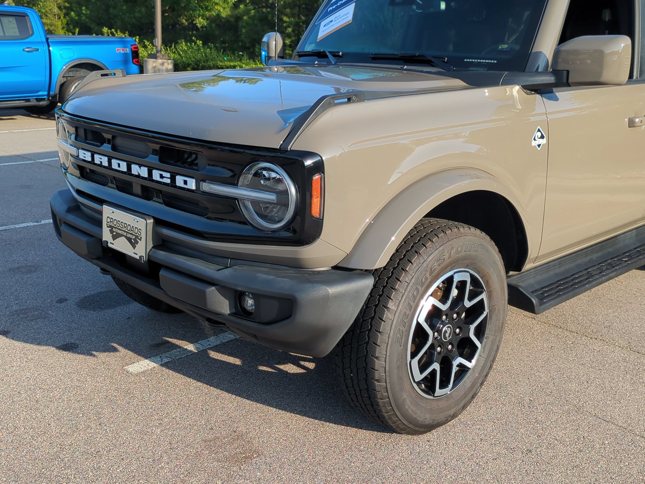 Certified 2025 Ford Bronco Outer Banks AWD/4WD image 10