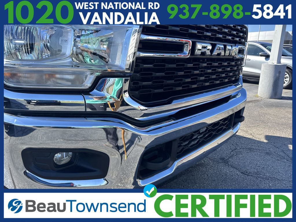 Used 2024 RAM 2500 Big Horn w/ Bed Utility Group image 10