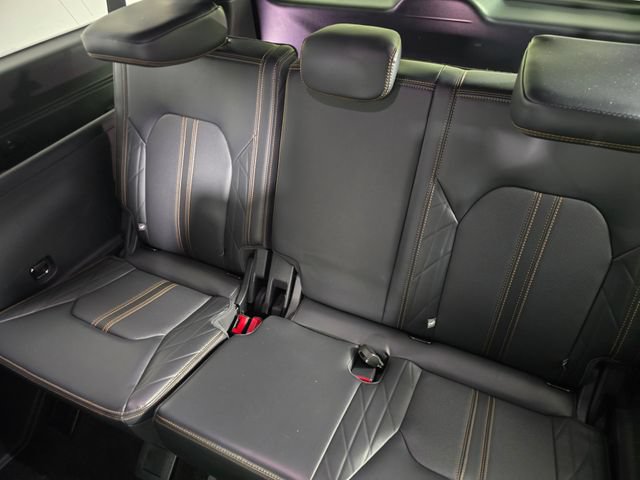 Certified 2023 Ford Expedition Max Platinum AWD/4WD image 21