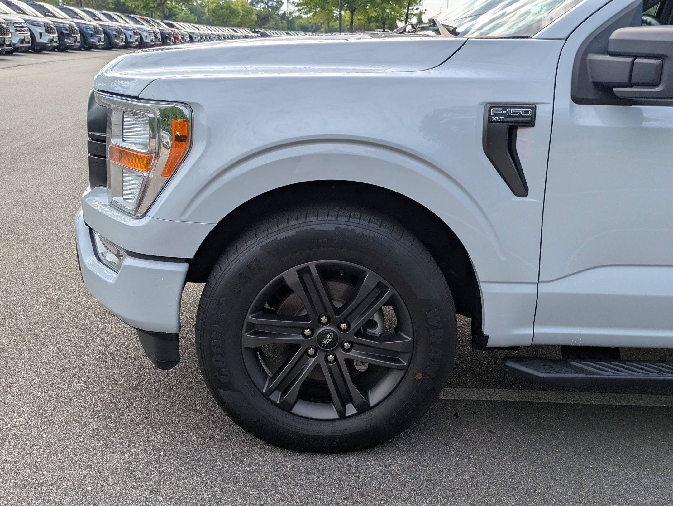 Certified 2022 Ford F150 XLT w/ Equipment Group 301A Mid RWD image 11