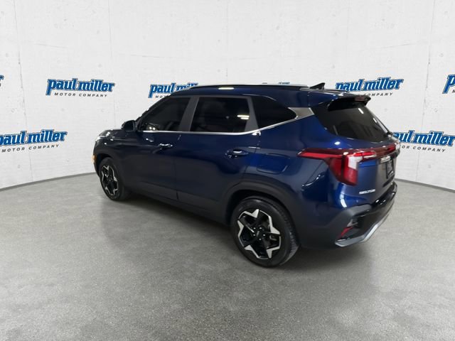 Used 2024 Kia Seltos EX AWD/4WD image 6