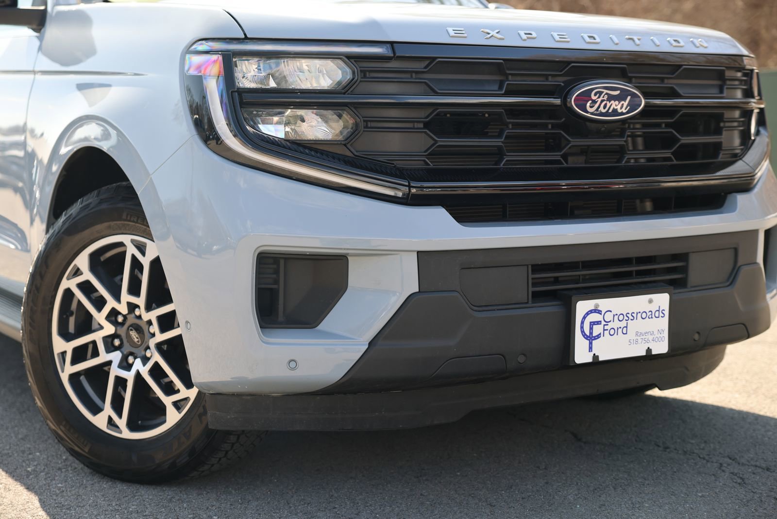 Certified 2025 Ford Expedition Active AWD/4WD image 41