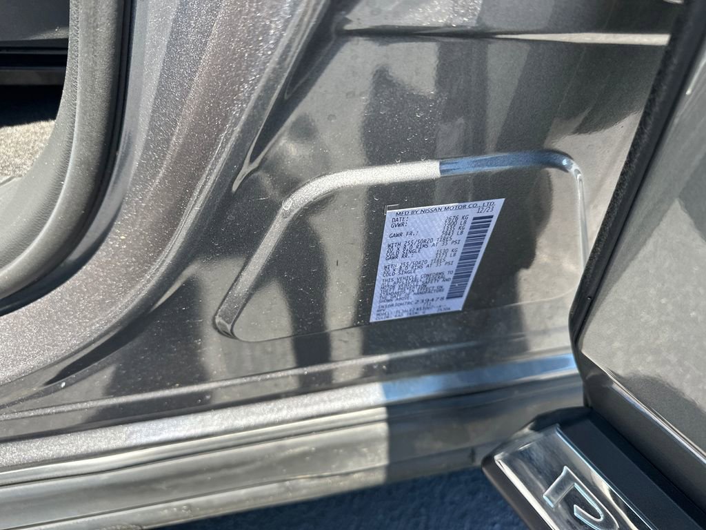 Used 2024 Nissan Pathfinder Platinum FWD image 35