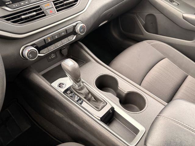 Used 2024 Nissan Altima 2.5 S image 23