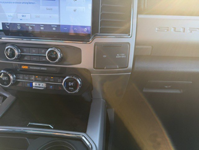 Certified 2022 Ford F350 Lariat w/ Tremor Off-Road Package AWD/4WD image 24