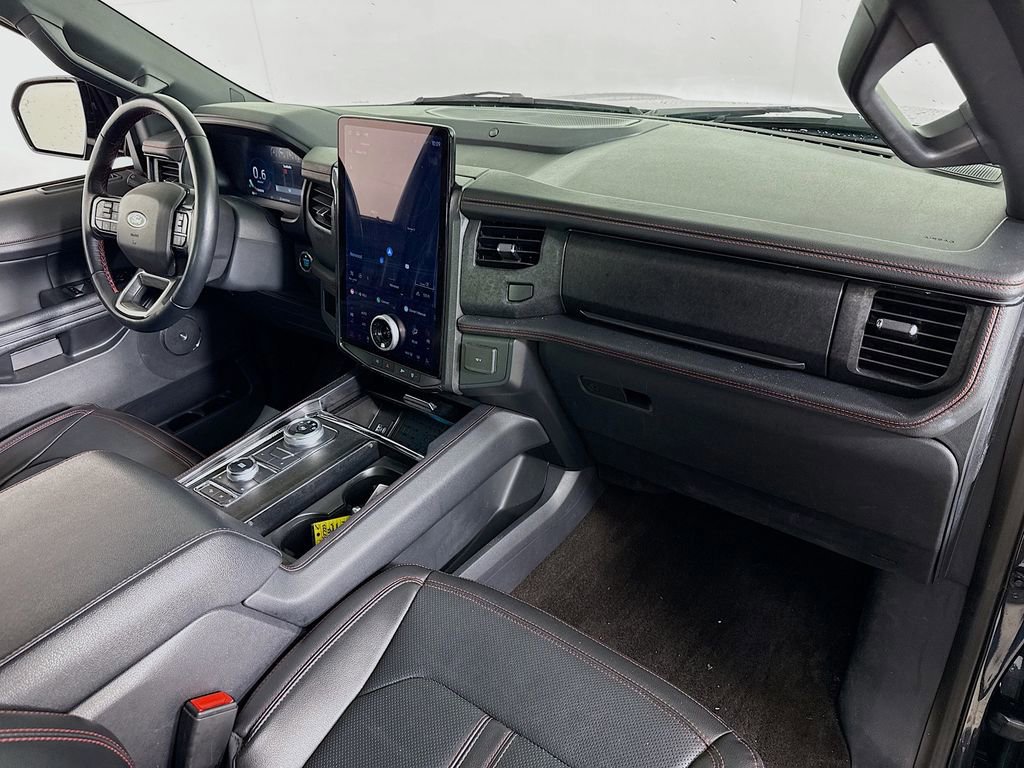 Certified 2022 Ford Expedition Max Limited image 32