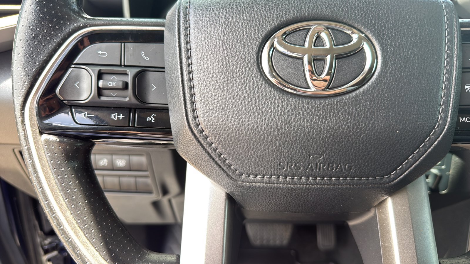 Used 2022 Toyota Tundra SR5 RWD image 16