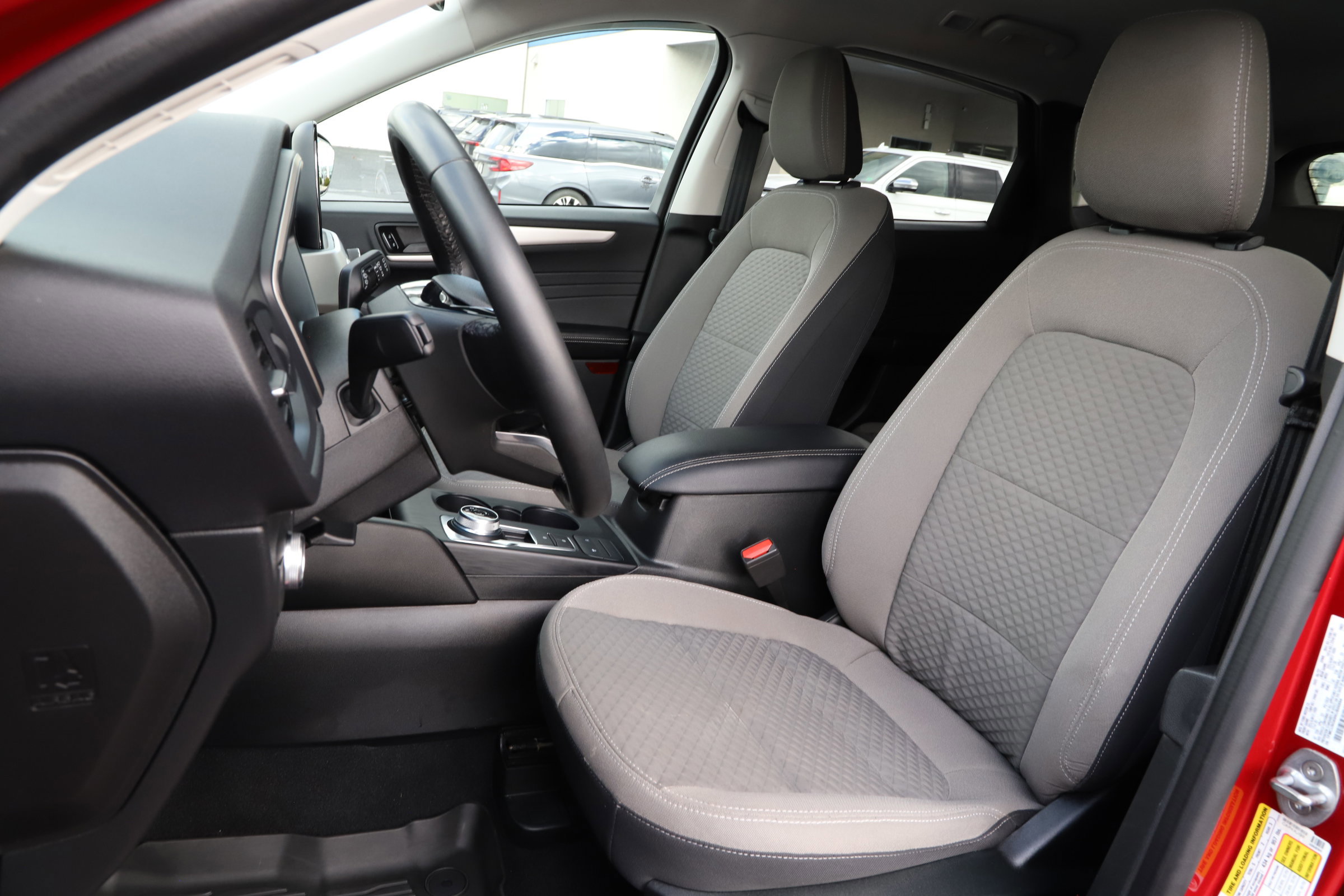 Certified 2022 Ford Escape SE w/ Convenience Package image 11