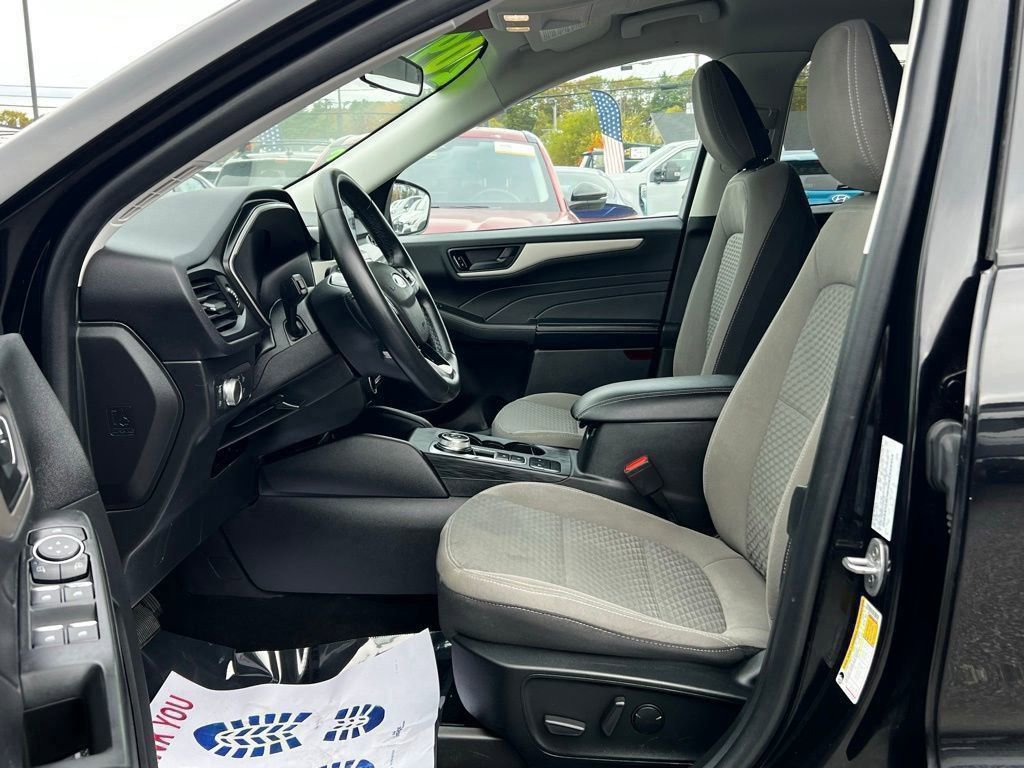 Certified 2022 Ford Escape SE w/ Convenience Package image 15