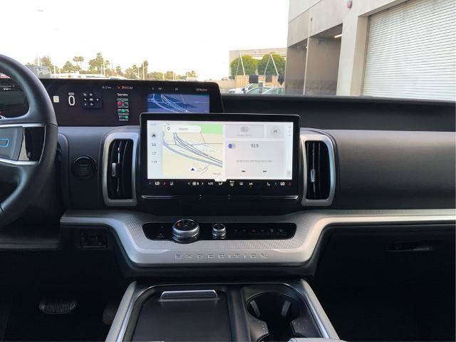 Certified 2025 Ford Expedition Max Active AWD/4WD image 15