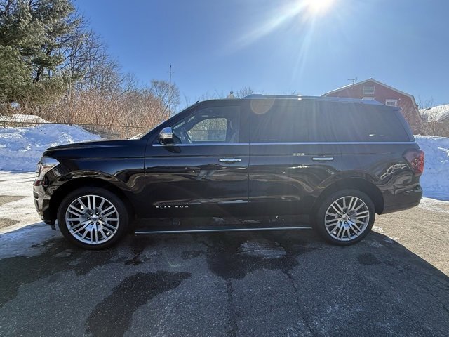 Certified 2023 Ford Expedition Platinum image 2