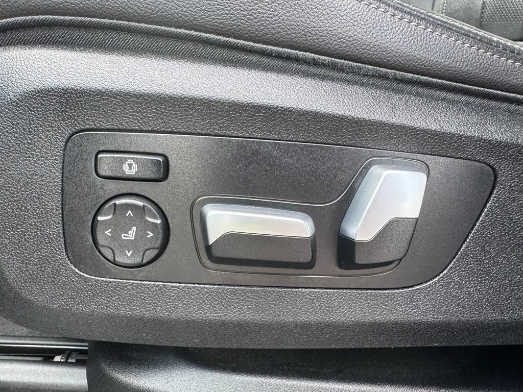 Used 2020 BMW X5 xDrive40i w/ Convenience Package AWD/4WD image 32