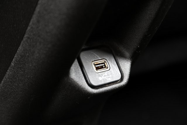 Used 2020 Jeep Renegade Latitude image 17