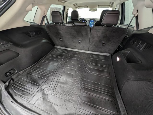 Certified 2023 Ford Edge Titanium w/ Equipment Group 301A AWD/4WD image 21