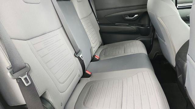 Used 2022 Hyundai Santa Cruz SEL w/ Activity Package FWD image 31