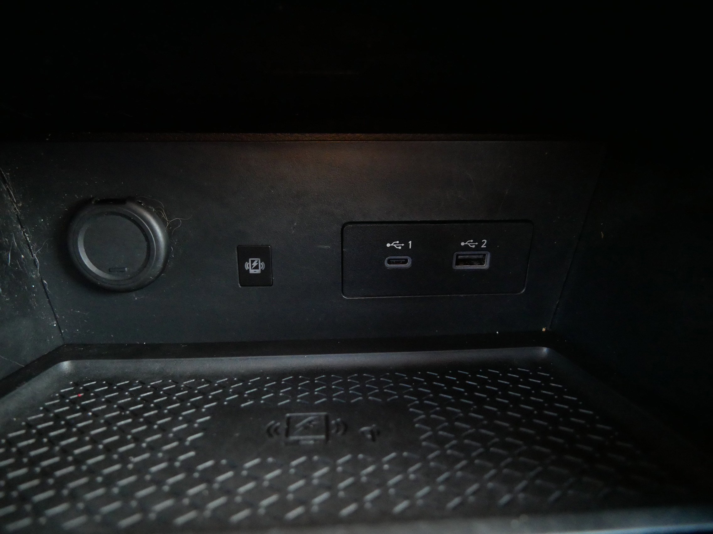 Used 2023 Nissan Pathfinder Platinum image 35