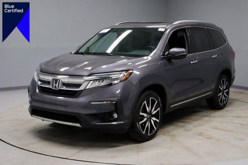 Used 2022 Honda Pilot Touring image 1