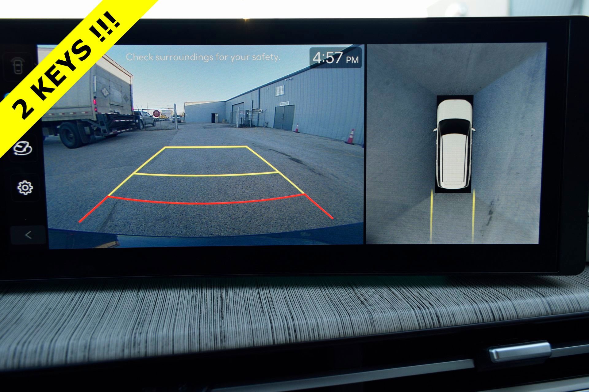 Used 2025 Hyundai Santa Fe Calligraphy image 5